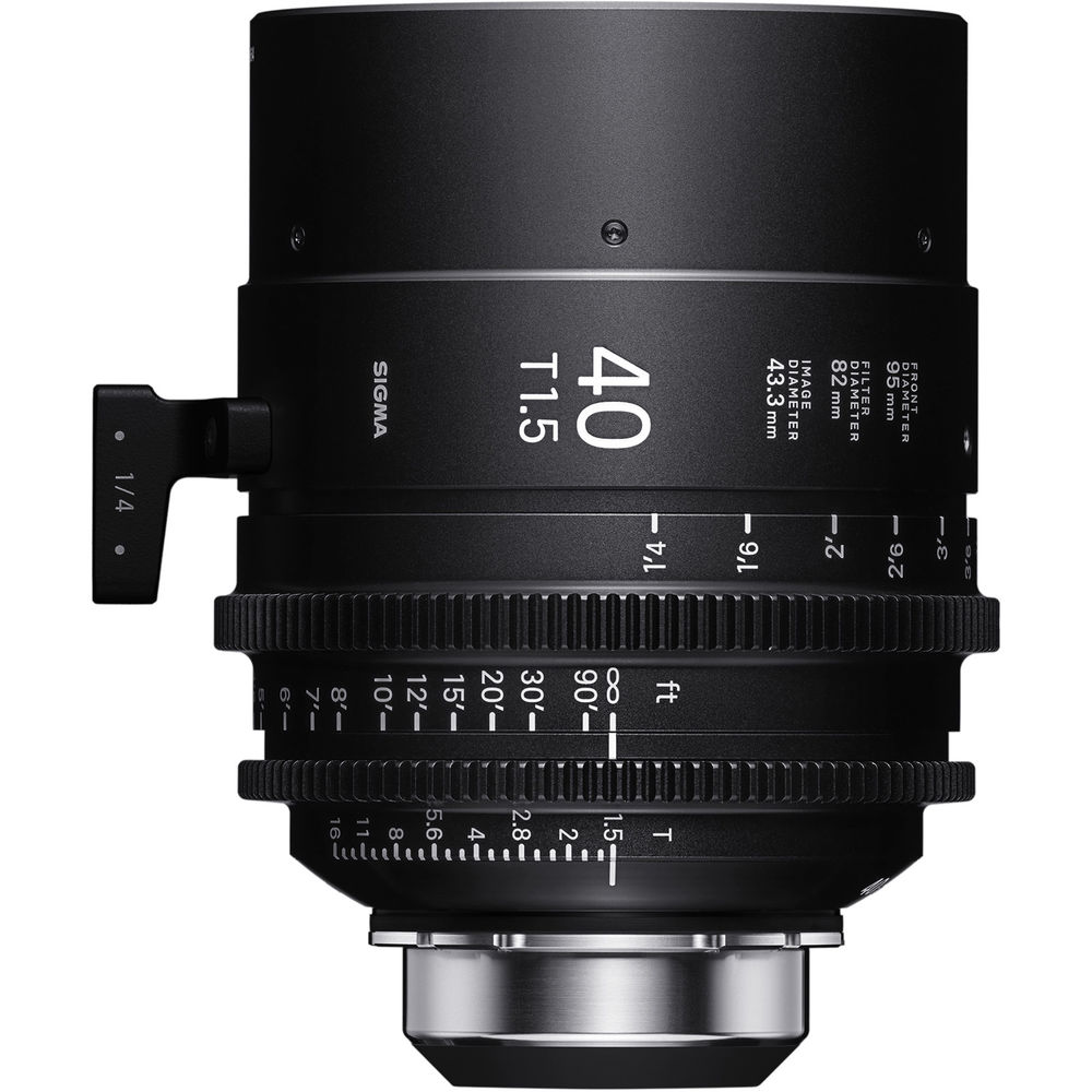 

Высокоскоростной кинообъектив Sigma 40 мм T1.5 FF с технологией /i (крепление PL, ножки)