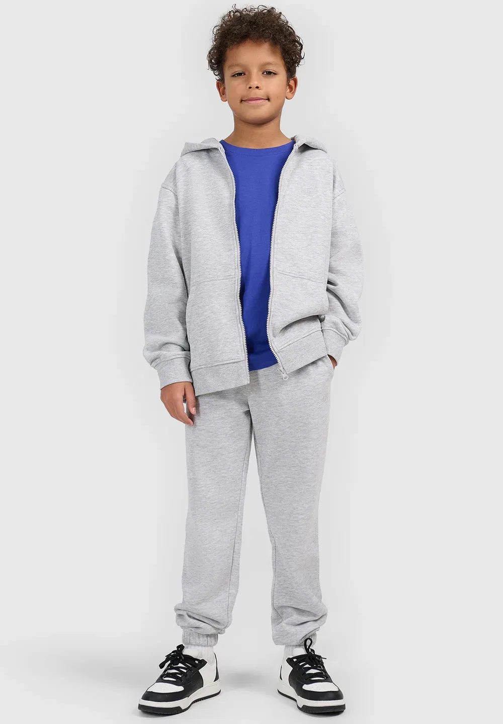 Spodnie dresowe joggery chłopięce - czarne 122 (6-7 лат) - спортивные штаны 4F, Grey Melange