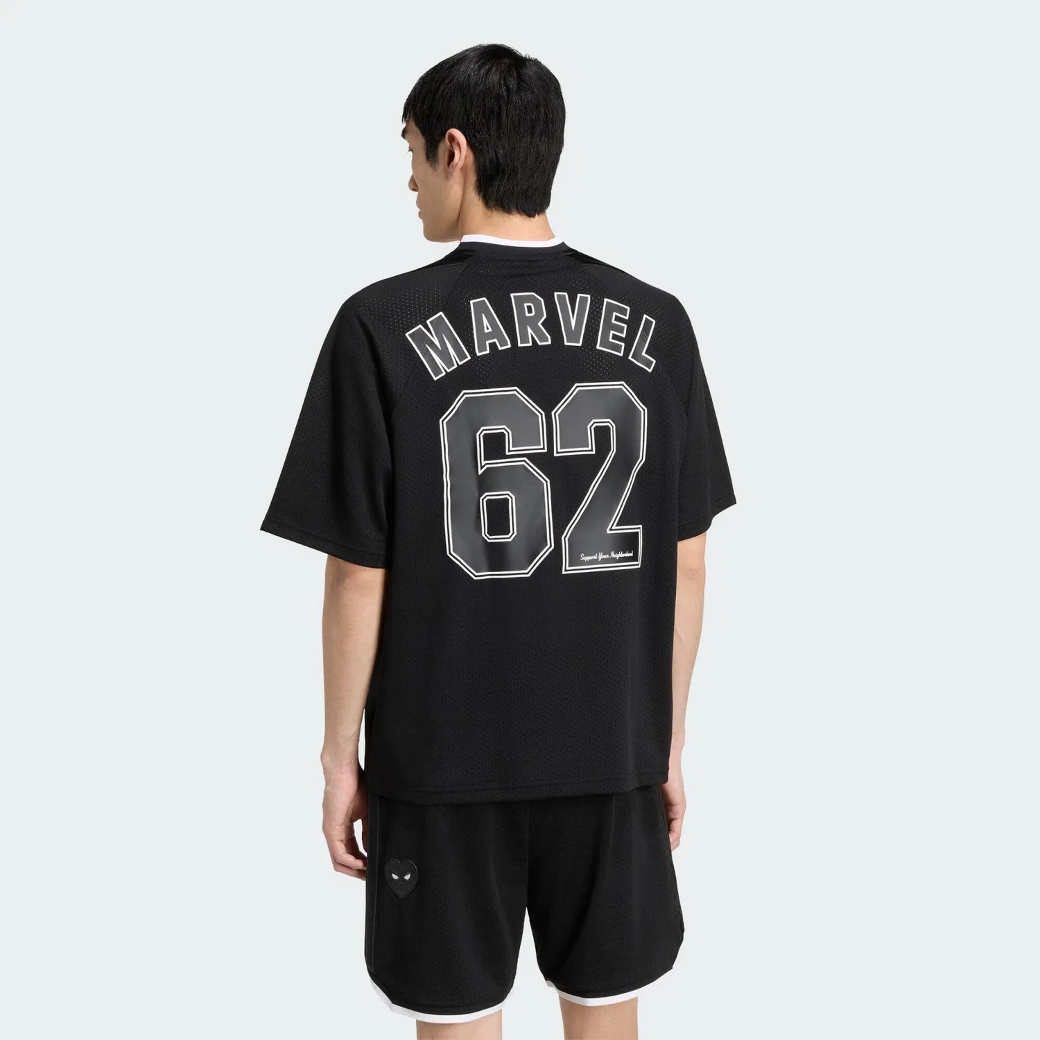 Мужская футболка с сетчатым материалом adidas Marvel Spider-Man Mesh Shirt, Schwarz — фото 3