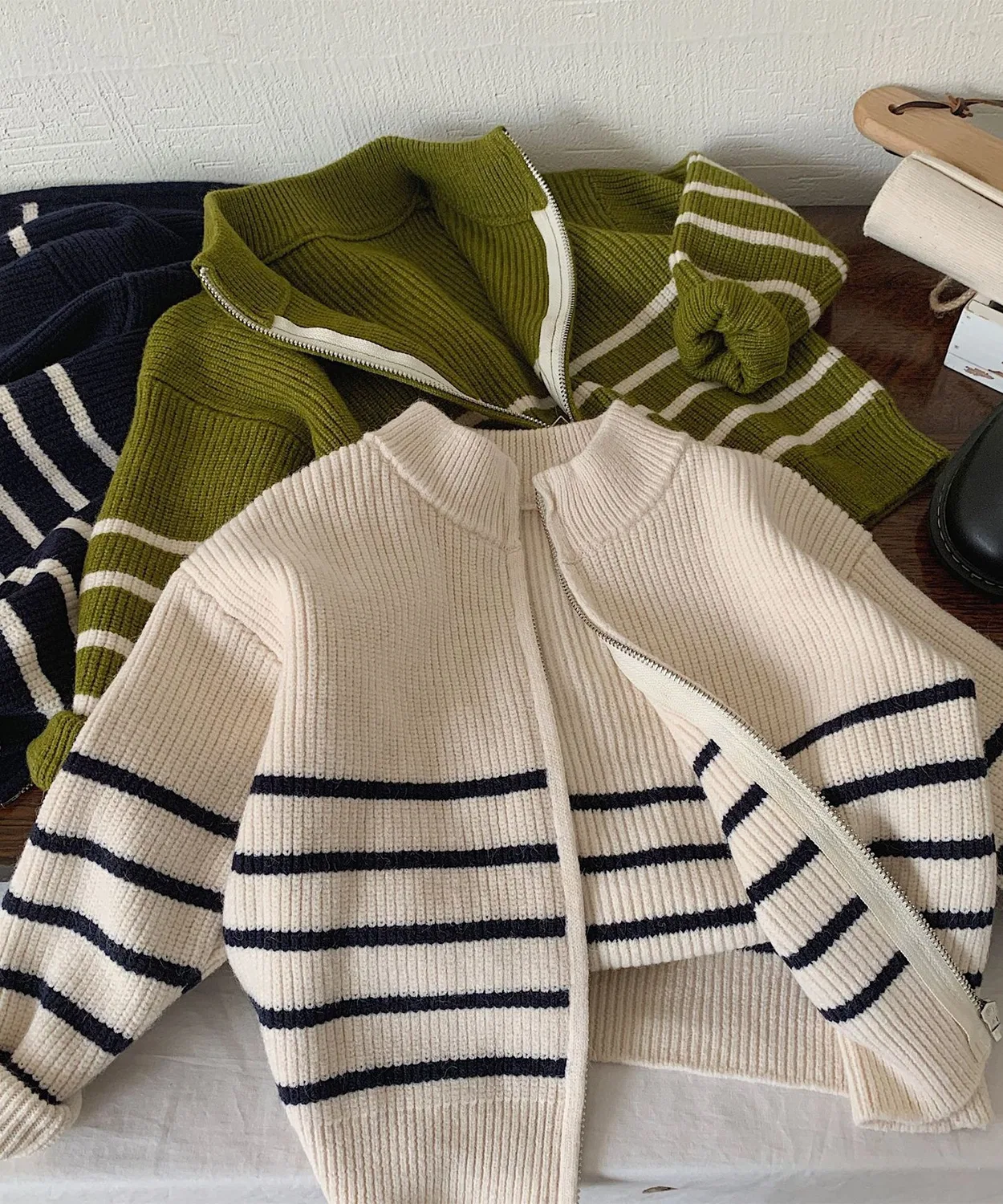 Детская вязаная куртка с длинным рукавом в полоску, модель Border, aimoha, Navy — фото 3