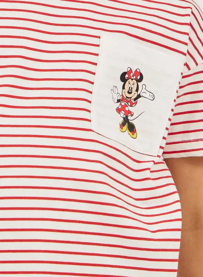 Футболка с принтом Minnie Mouse с карманом Styli, красный — фото 3