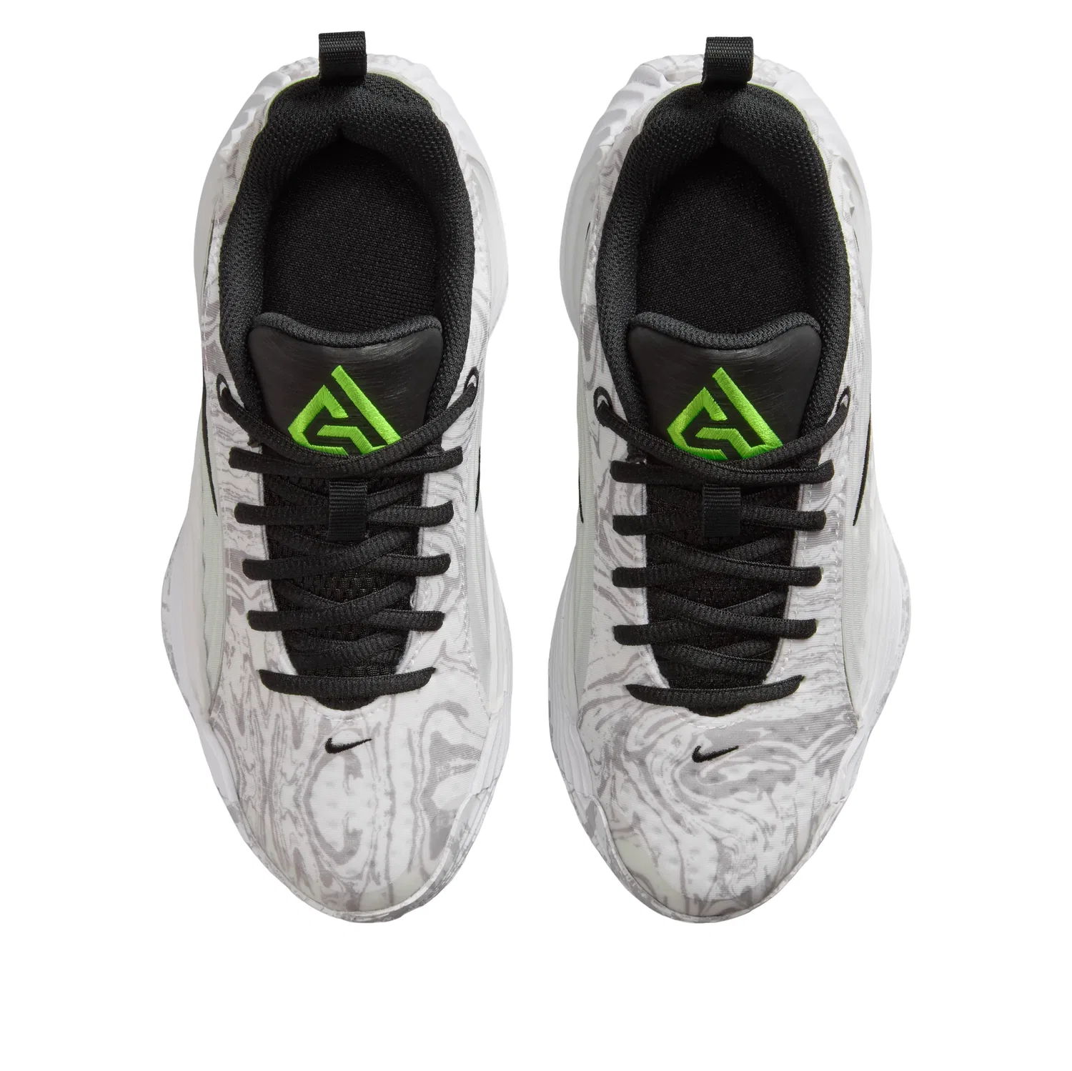 Детские кроссовки Giannis Immortality 5 'White Light Smoke Grey' Nike, White/Off-White/Light Smoke Grey/Metallic Silver — фото 3