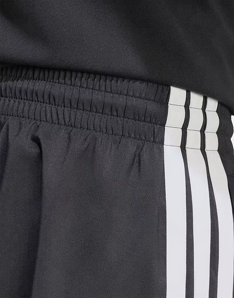Шорты Adidas Performance Essentials Chelsea Lite с тремя полосками, черно-белые — фото 4