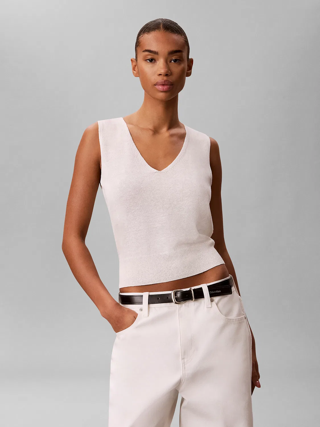 Топ Calvin Klein белого цвета — фото 2