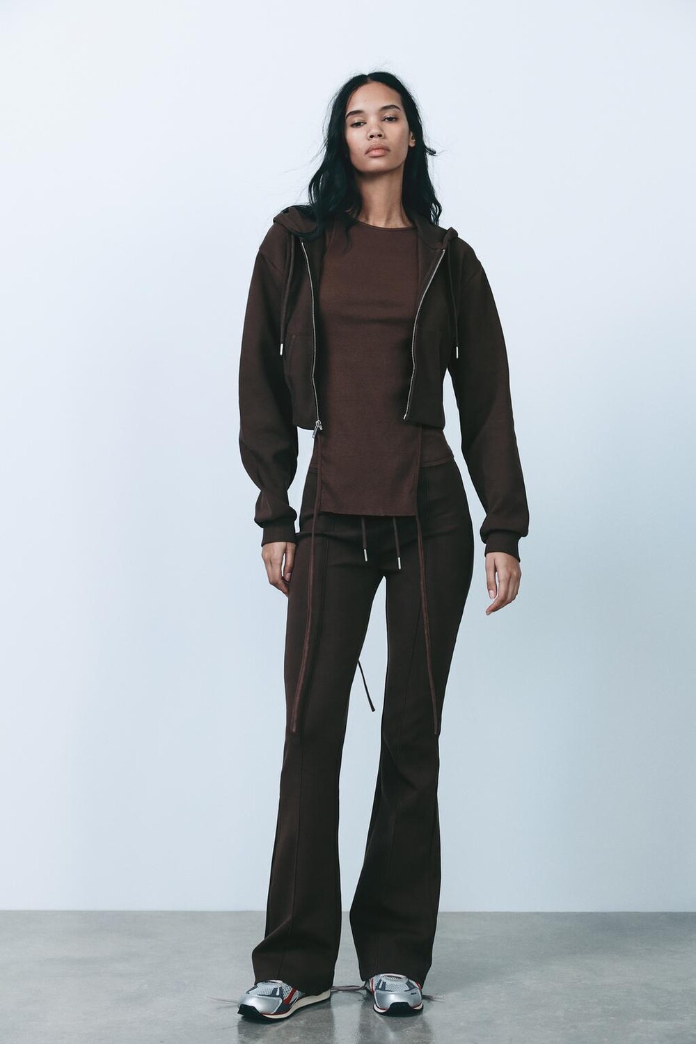 

Сшитые брюки-клеш из интерлока ZARA, коричневый
