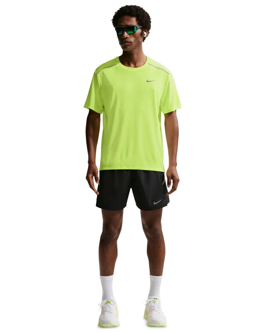 Беговая футболка Dri-FIT с круглым вырезом Miler Nike, Volt Ice Barely Volt Reflective Silver