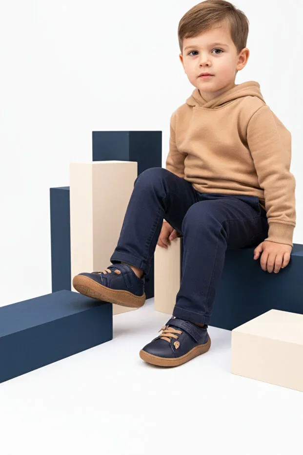 Детские туфли для девочек кожаные на плоской подошве Nicolo elastic leather Kids A More, Navy Blue — фото 2