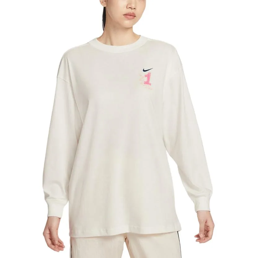 Nike Футболка женская 133 Crew Neck Moderate Straight Fit
