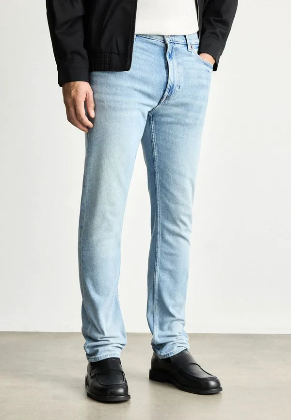 Узкие прямые джинсы Calvin Klein, Medway Blue