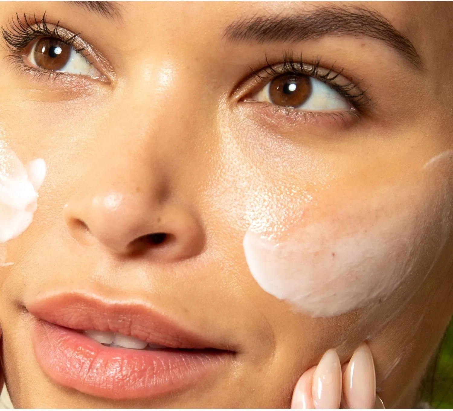 Пенка для умывания Clarins — Гель- Gentle Foaming Cleanser для сухой и нормальной кожи, , белый, 125 мл — фото 4