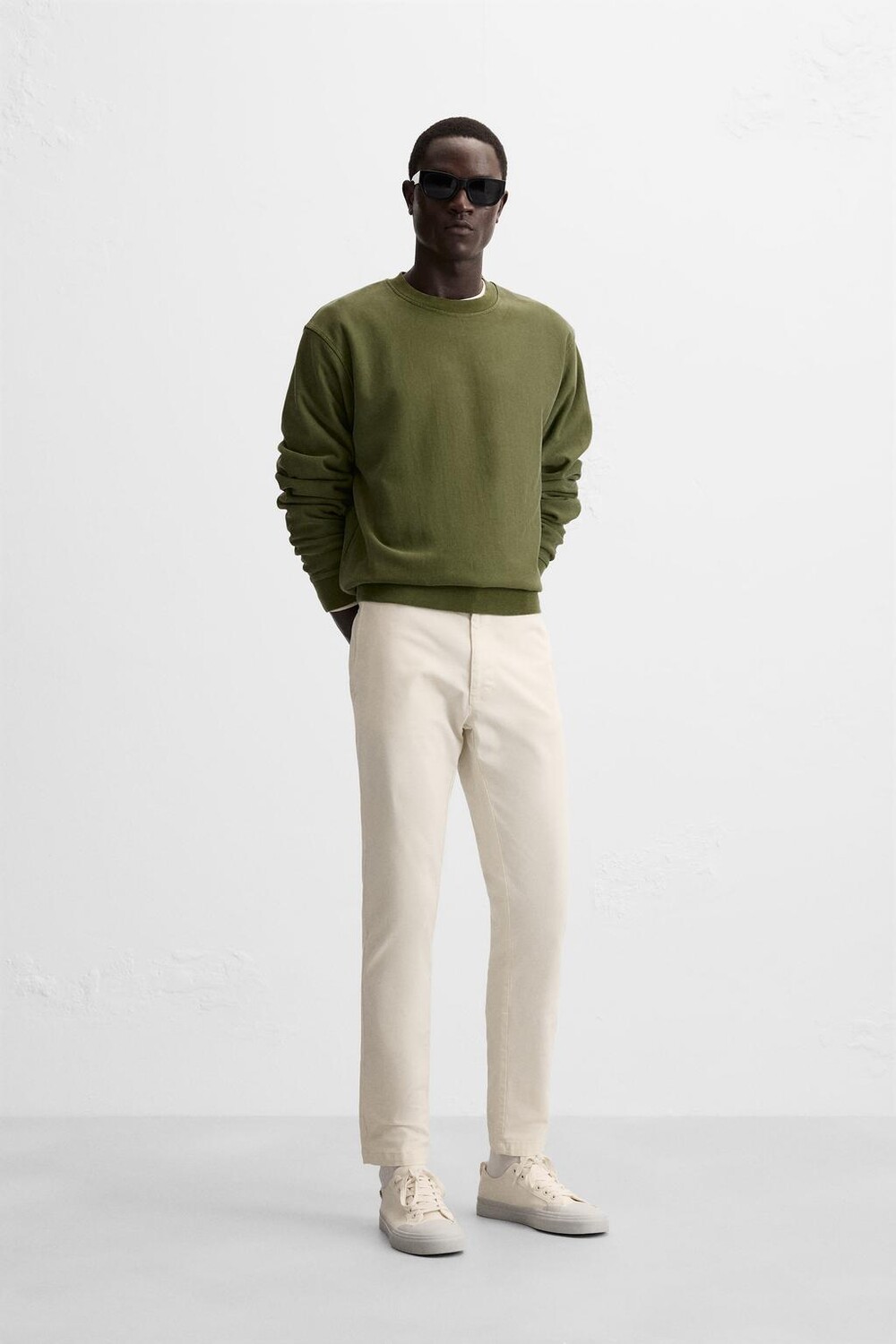 

Узкие брюки-чиносы ZARA, экрю