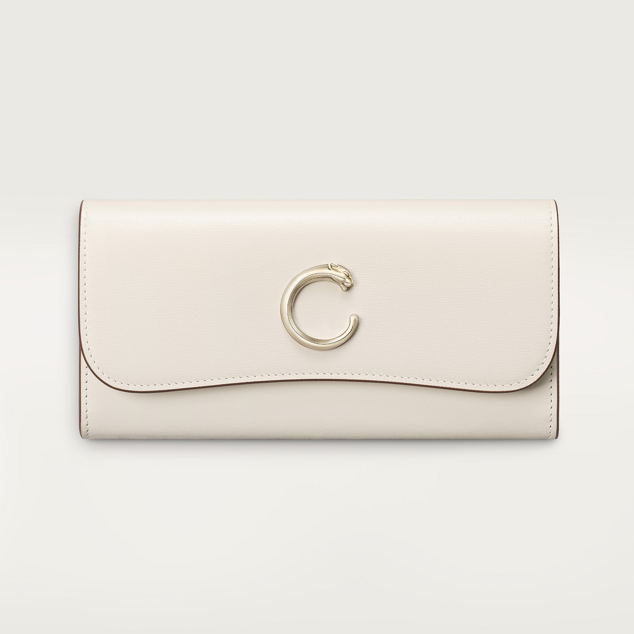 

Кошелек Cartier Portefeuille international à rabat, Panthère C de Cartier, телячья кожа цвета соли