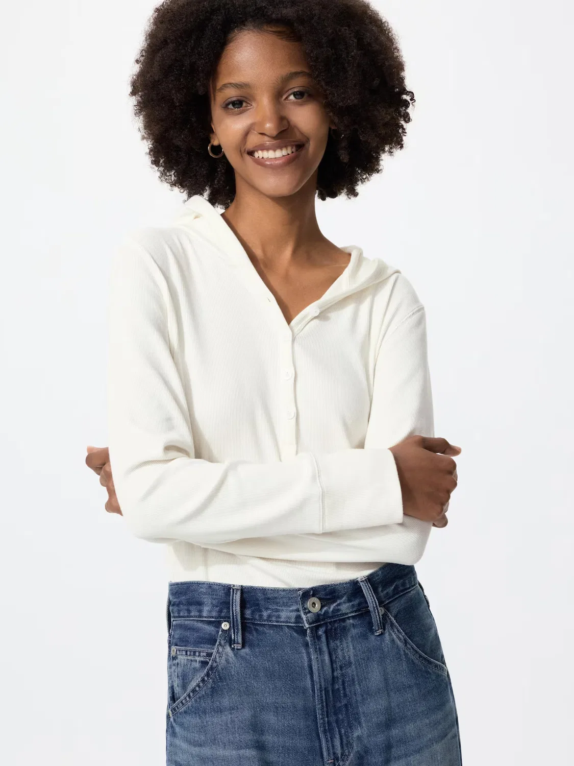 Худи Uniqlo, с капюшоном, в рубчик, кремовый