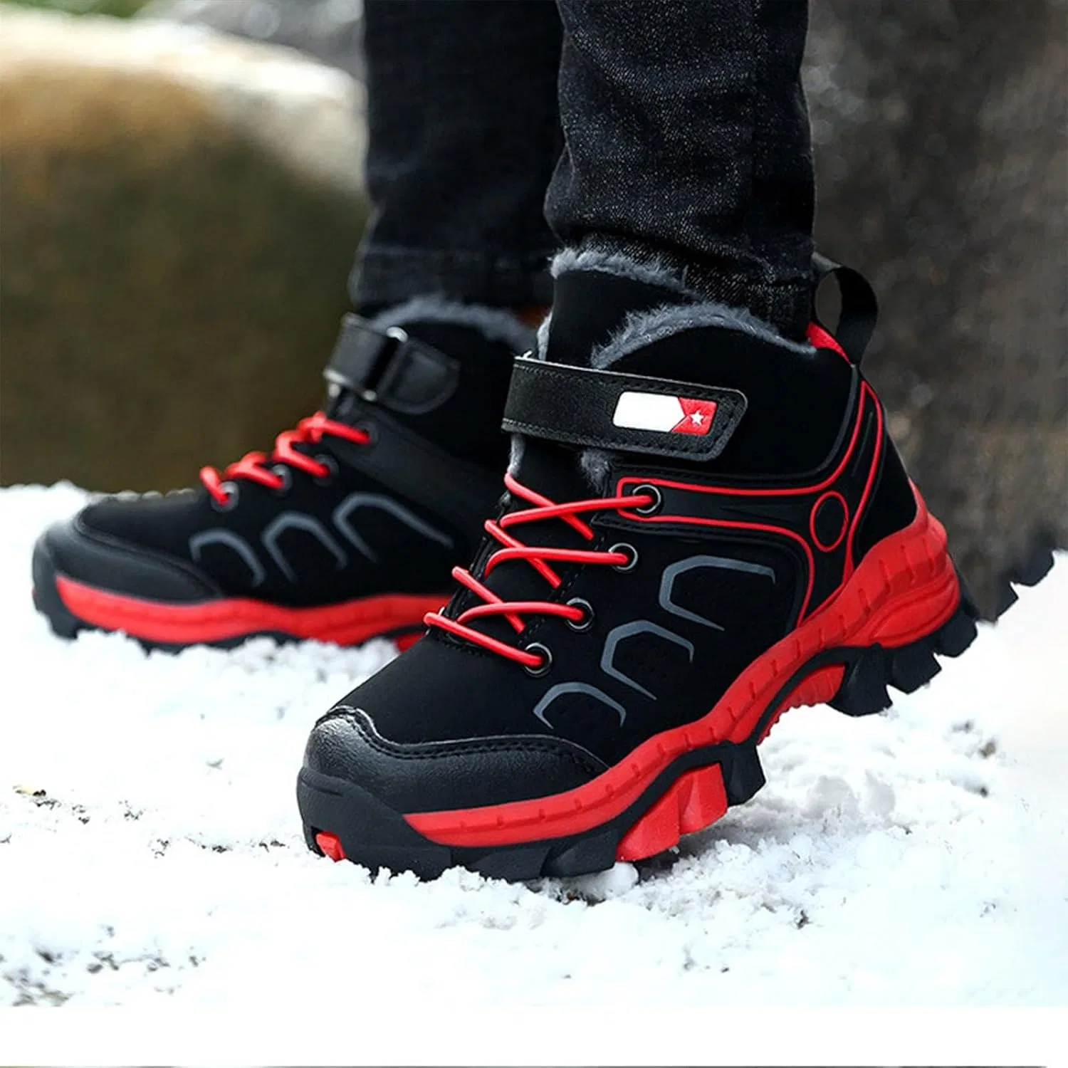 Детские кроссовки для мальчиков с высоким верхом на шнуровке Boys Hiking Sneakers, Red — фото 3
