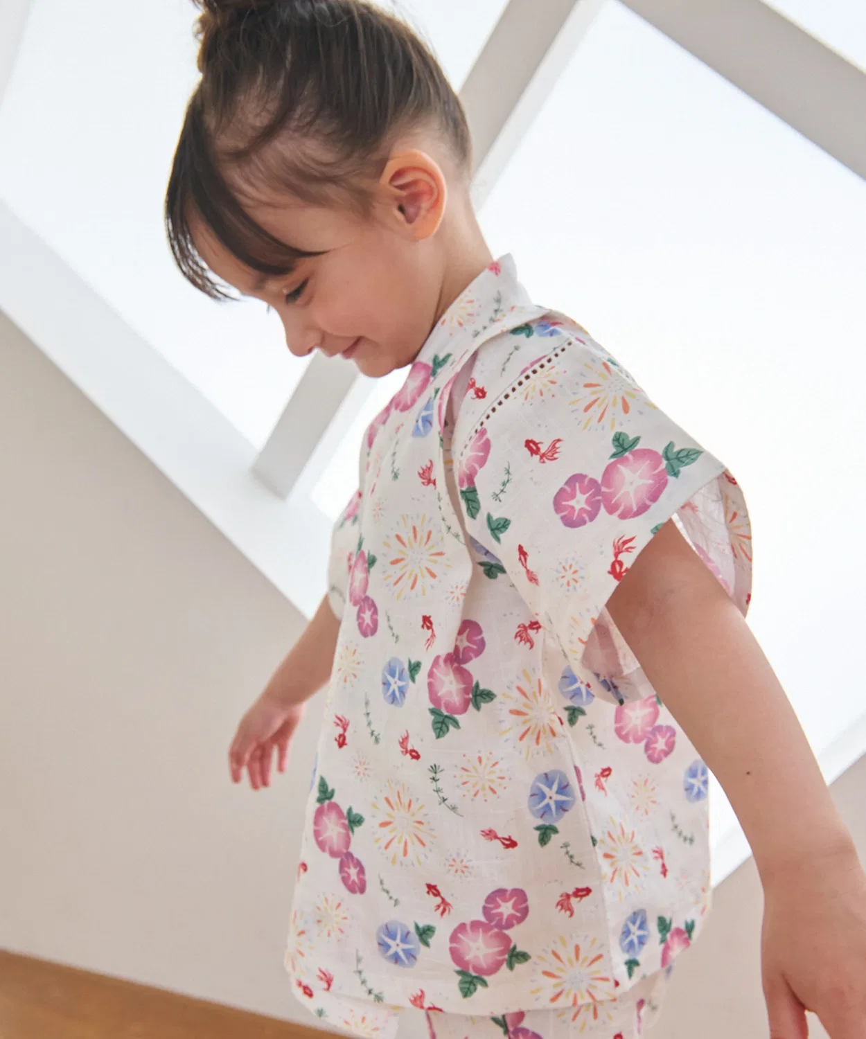 Детское кимоно для девочек с принтом, модель GIRLS, petit main, Navy — фото 3