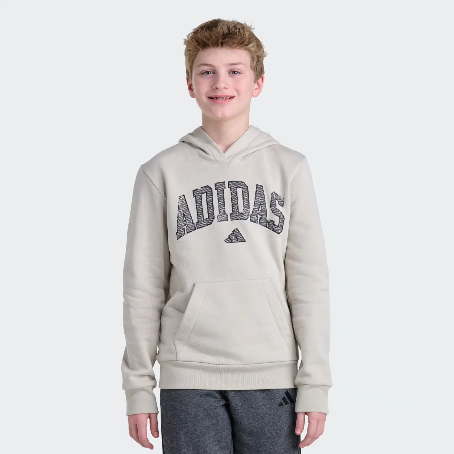 Детский пуловер с капюшоном на длинном рукаве Collegiate Arch Adidas Sportswear, Alumina