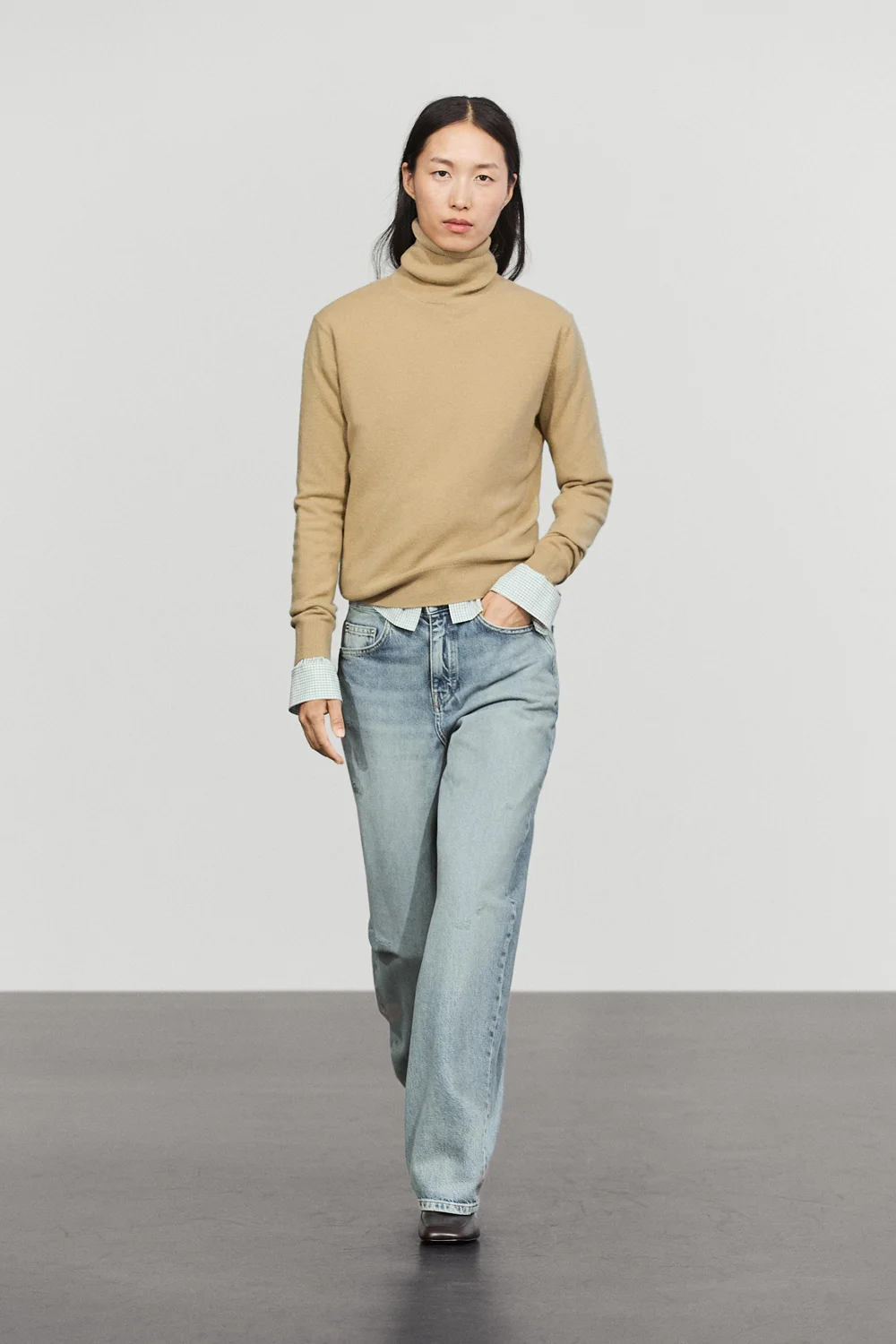 Свитер-водолазка Massimo Dutti Wool Blend Knit, светло-коричневый
