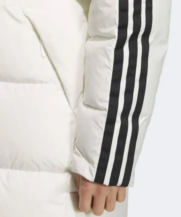 Пуховик длинный регулярной посадки с тремя полосками Adidas, белый — фото 4