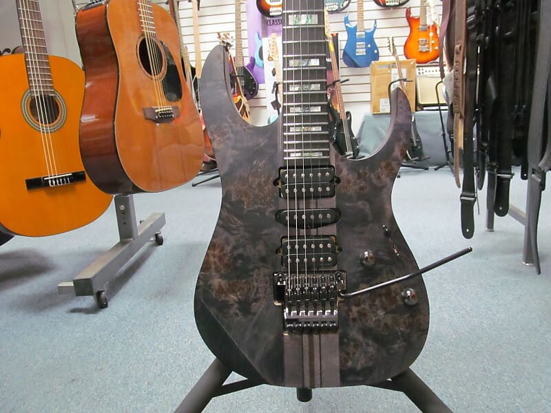 

Ibanez RGT1270PB Premium Электрогитара с тремоло Deep Twilight Flat (с чехлом) RGT1270PB Premium With Tremolo Electric Guitar Deep Twilight Flat (with gig bag)