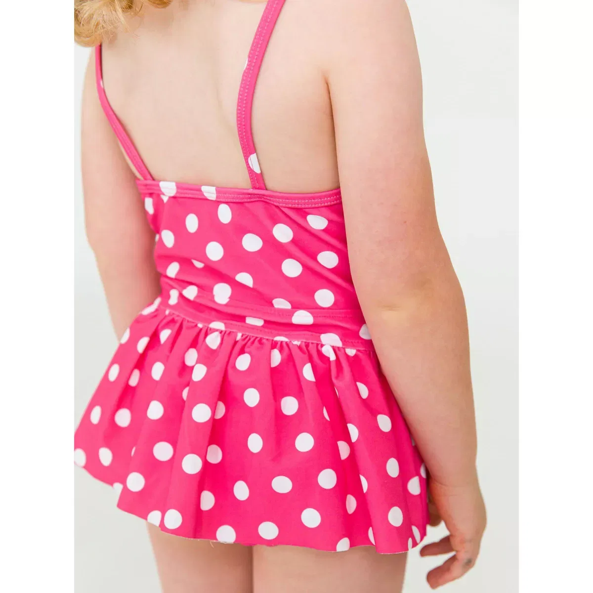 Детский купальник для девочек с принтом RuffleButts, Hot Pink Polka Dot — фото 4