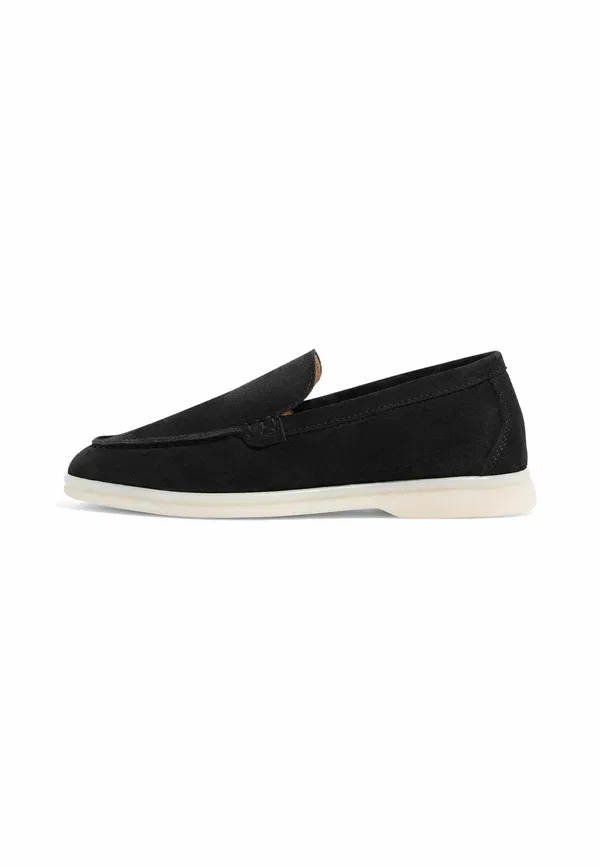 Кроссовки замшевые Slip-ons Scarosso, черная замша
