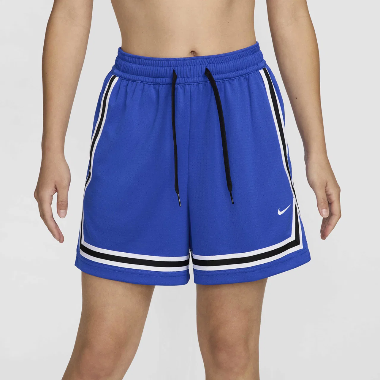 Шорты для женщин Dri-FIT Crossover 5" Nike, цвет Hyper Royal/Black/White