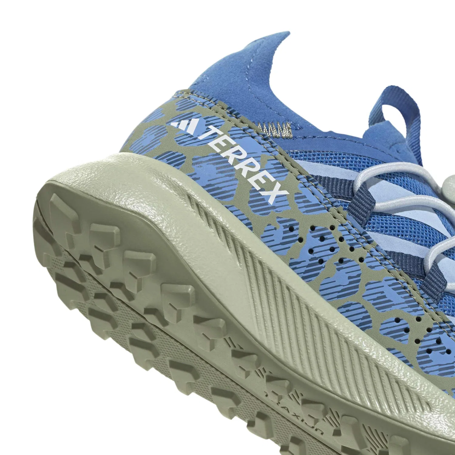 Детские кроссовки с системой HEAT.RDY Terrex Voyager 21 Heat.rdy Travel Adidas, Semi Impact Orange Ray Blue Glow Blue — фото 4