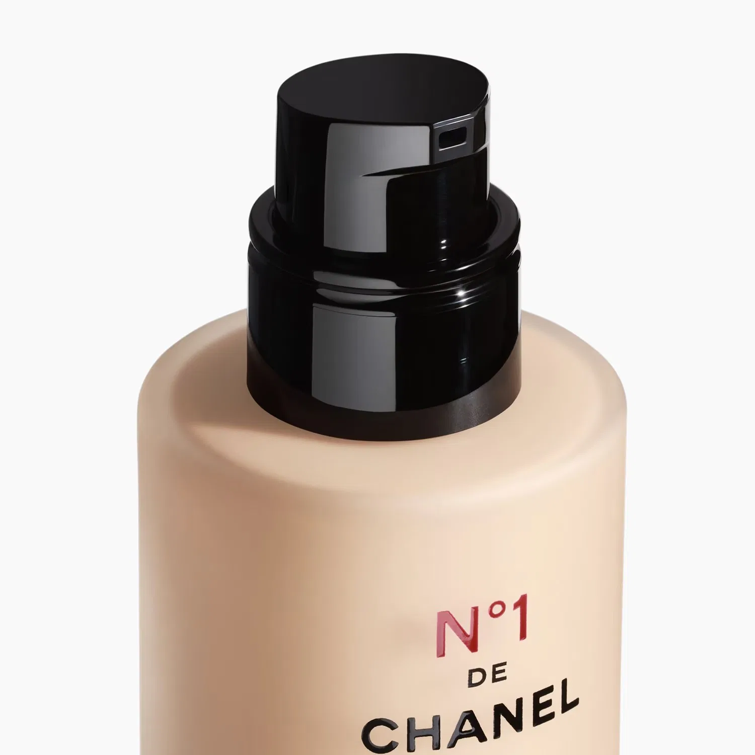 Тональный крем N°1 DE CHANEL с маслом красной камелии, 30 мл, CHANEL, BD31 — фото 4