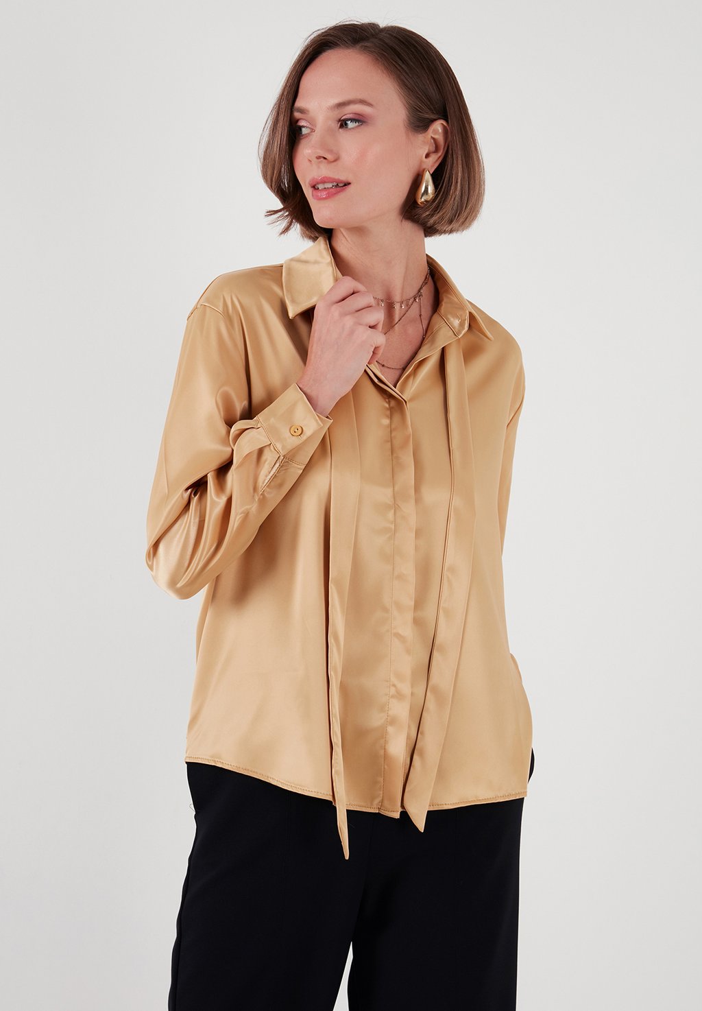 

Блузка на пуговицах REGULAR FIT LELA, золотой