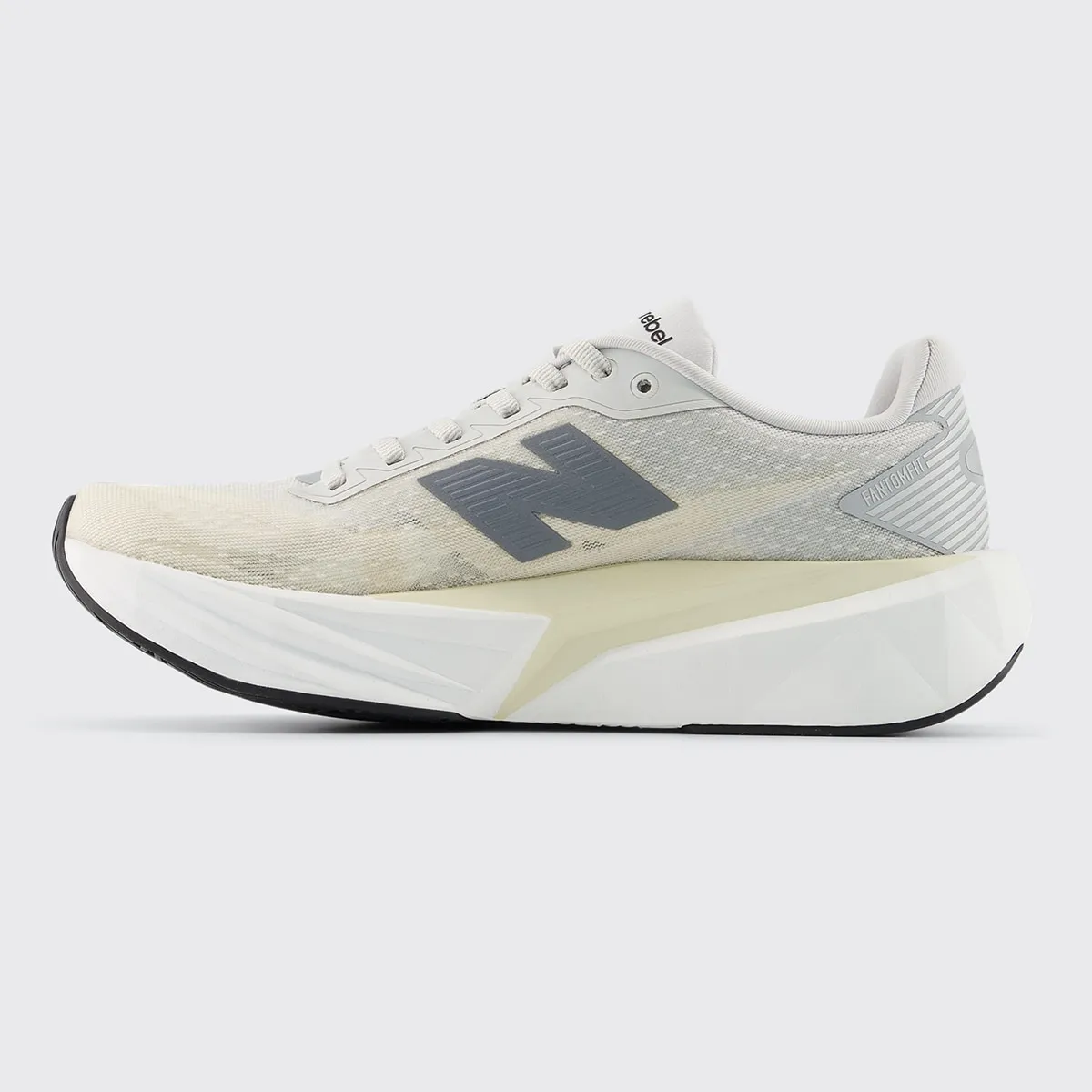 Женские кроссовки для бега FuelCell Rebel v5 New Balance, серый — фото 3