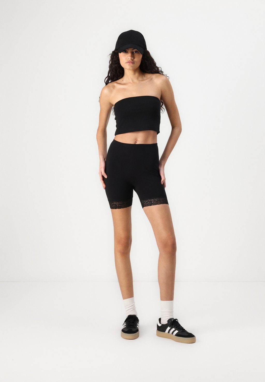 

Топ ONLLIVE LOVE TUBE CROP 2 PACK ONLY, черный