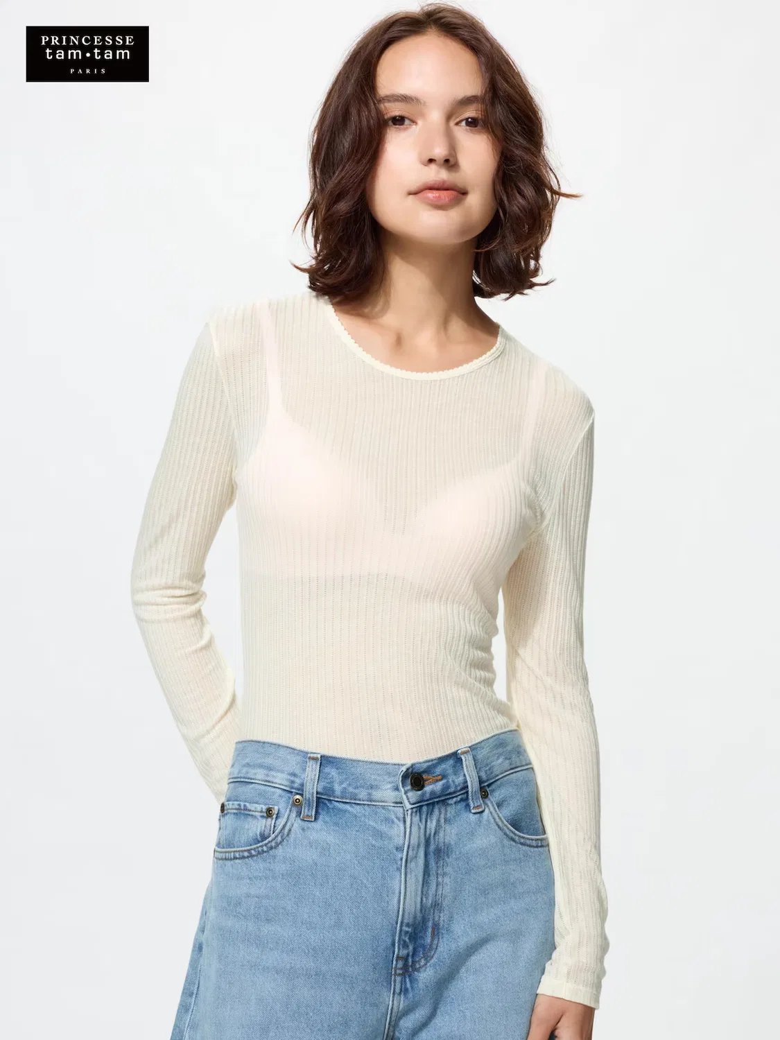 Футболка Uniqlo, ультратеплая из кашемировой смеси heattech с ажурной отделкой, кремовый
