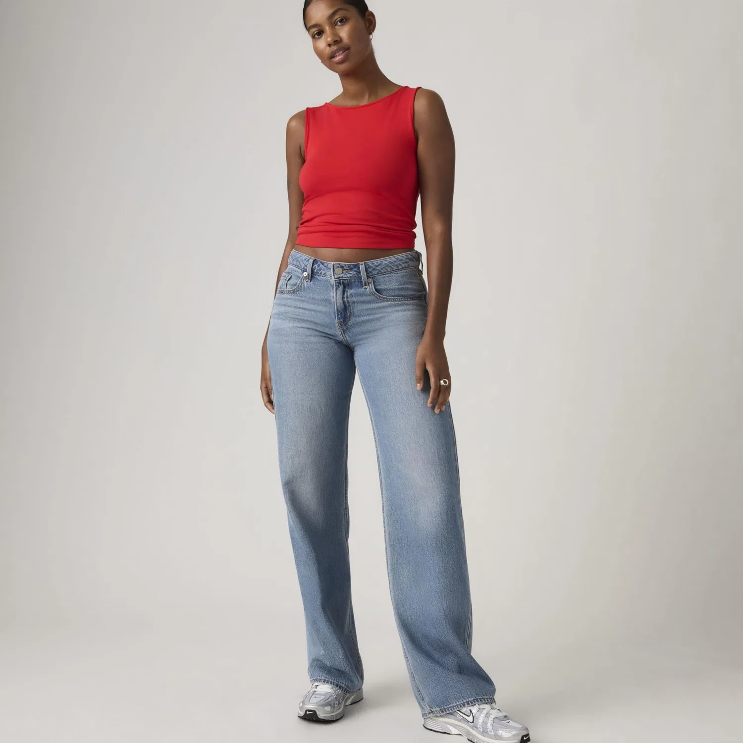 Женские джинсы свободного кроя Low Loose Levi's, Good Grades Tencel — фото 4