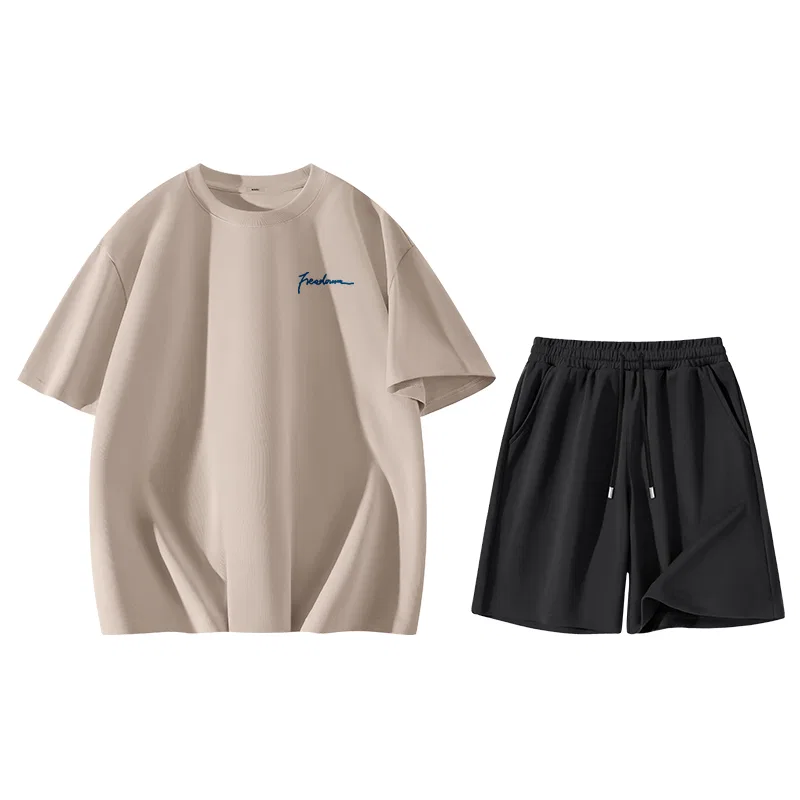 Детский комплект спортивной одежды хлопковый MINISO, Sand (Good Luck Comes to Chest Logo)+Black