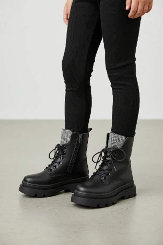 Детские ботинки для девочек на шнуровке Patik Bebe, Black