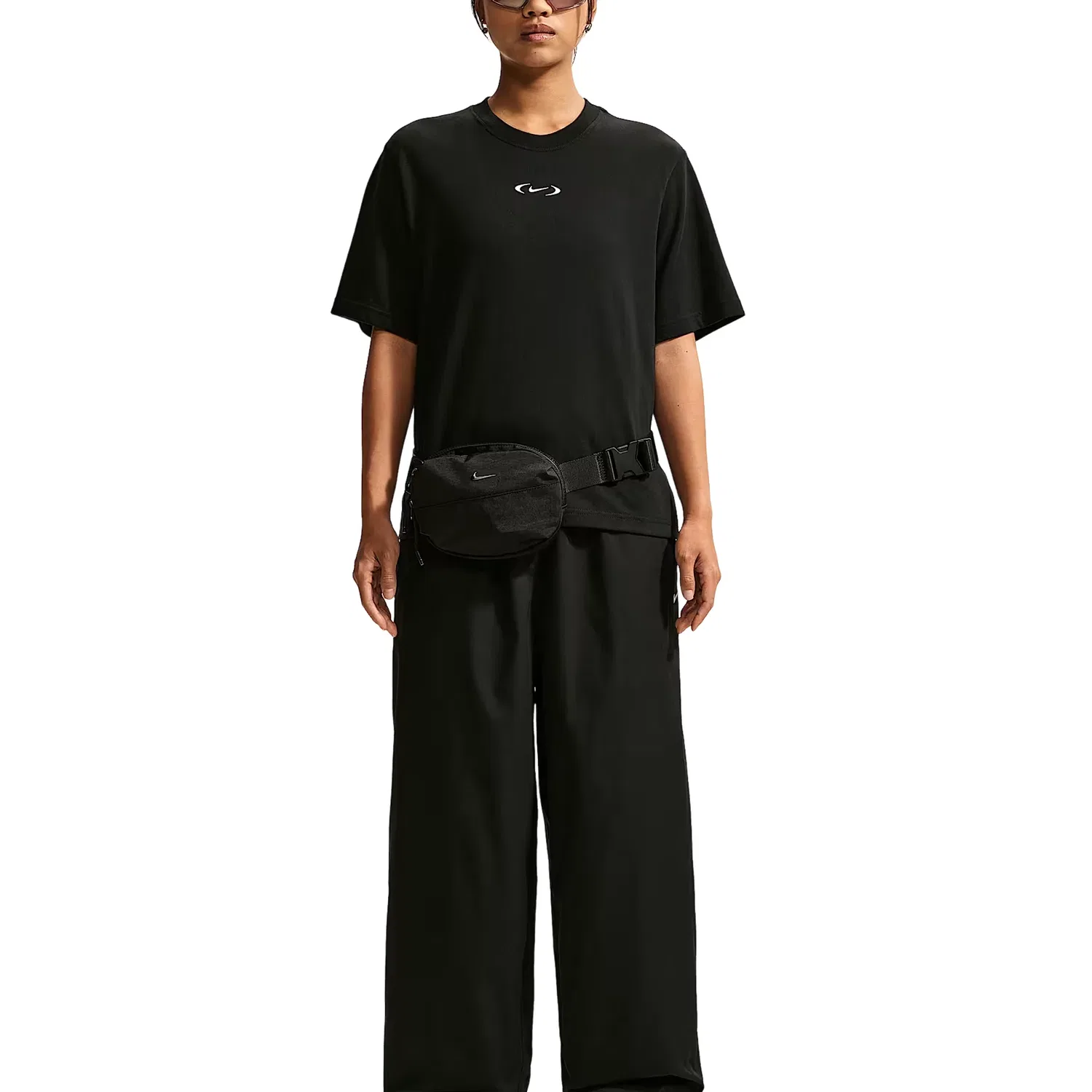Женская футболка Sportswear Classic Loose-Fit T-Shirt 'Black' Nike, черный — фото 3