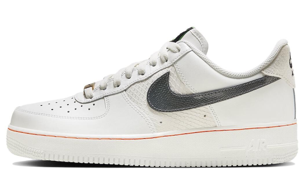 

Кроссовки Nike Air Force 1 Low '07 LV8 X's And O's Summit White