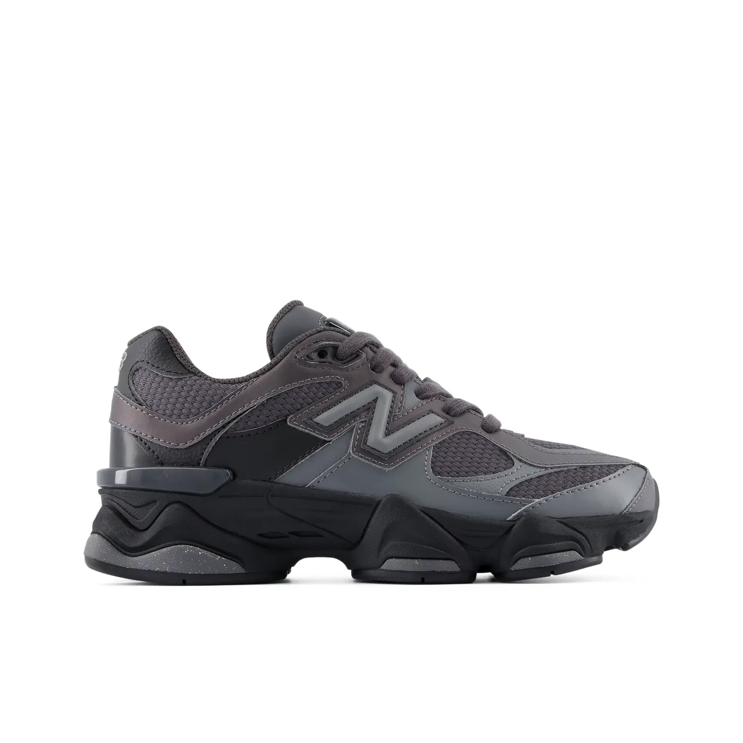 Детские кроссовки с шнуровкой 9060 Lace New Balance, Black With Castlerock