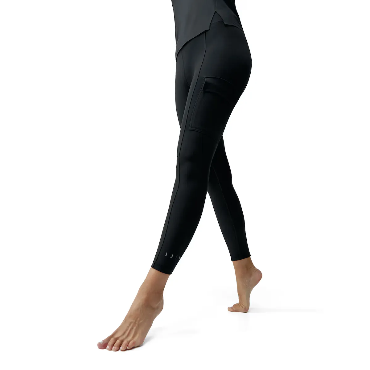 

Женские леггинсы для йоги Cargo Born Living Born Living Yoga, чёрный
