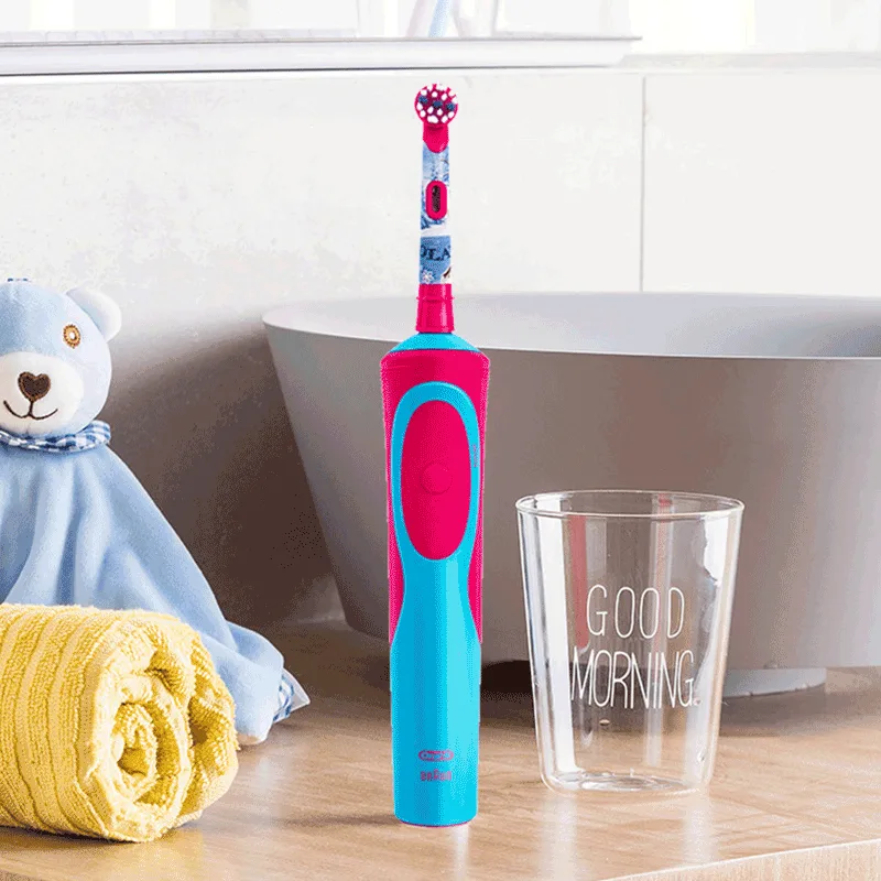 Электрическая зубная щетка Oral-B, D12k Blue Red Kids' Electric Toothbrush — фото 3