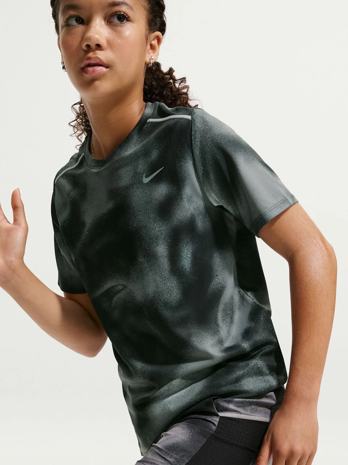 Футболка для мальчиков Dri-FIT Miler Nike, черный — фото 3