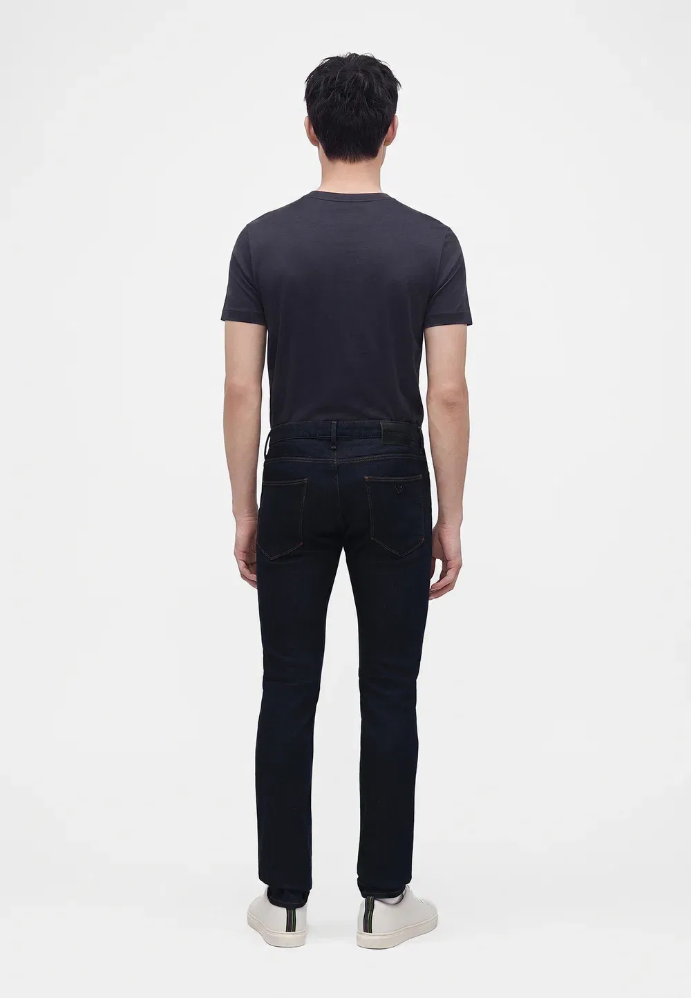 Брюки с карманами - джинсы зауженного кроя Emporio Armani, Blue Denim — фото 3