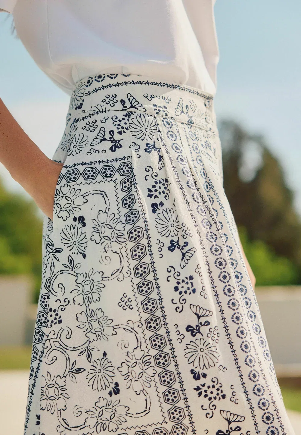 Длинная юбка Next, White Navy Print — фото 4