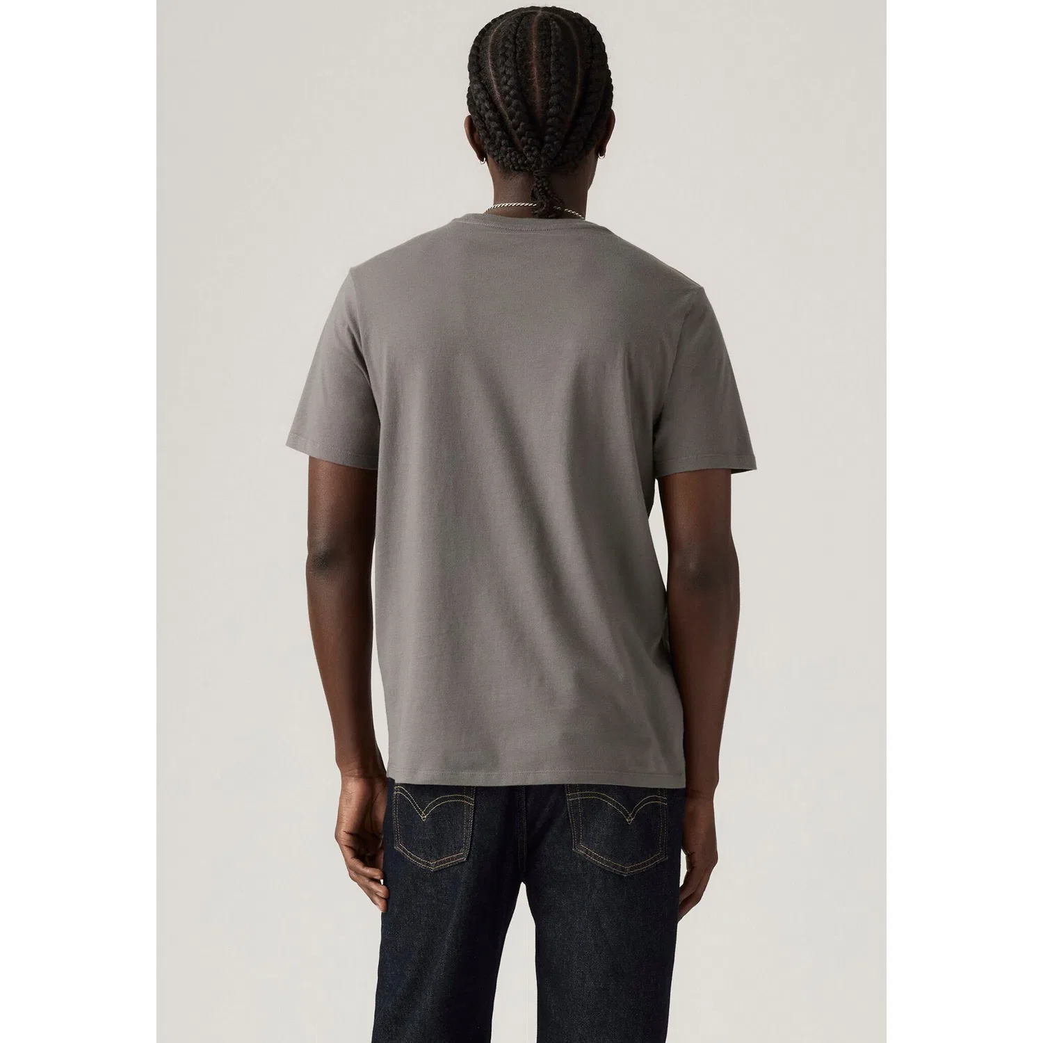 Мужская футболка с нагрудным карманом Classic Pocket Tee Levi's, Smoked Pearl — фото 3