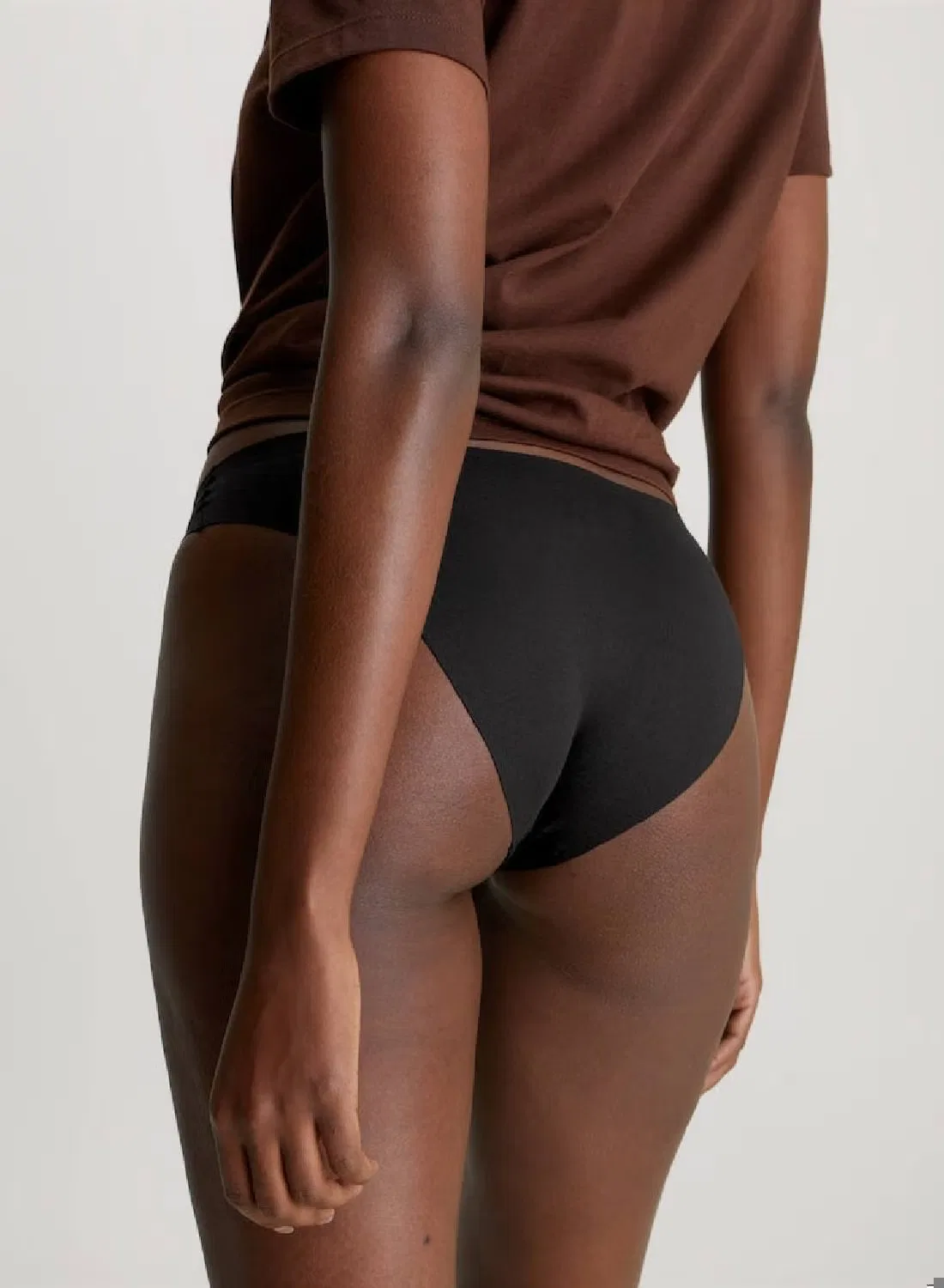Плавки бикини невидимые хлопковые Invisibles Cotton Calvin Klein, черный — фото 2