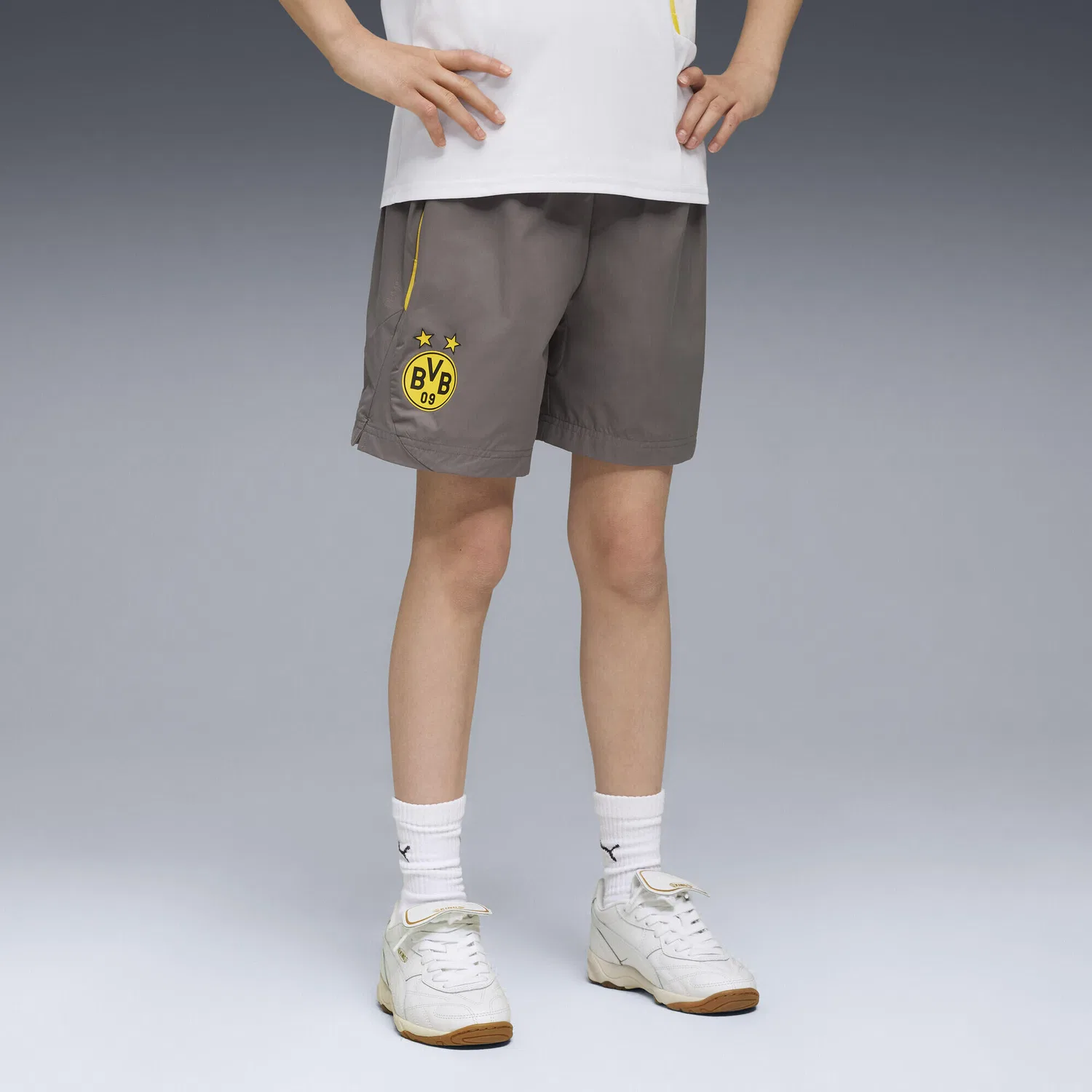 Детские шорты с эластичным поясом Borussia Dortmund PUMATECH Relaxed Shorts Puma, Grau Gelb — фото 2
