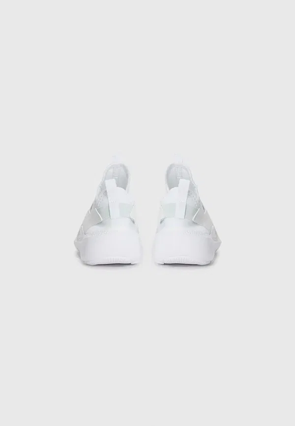 Кроссовки с защитой от холода Flex Runner, Nike Performance, White, Platinum-coloured Tint, White, белый — фото 3