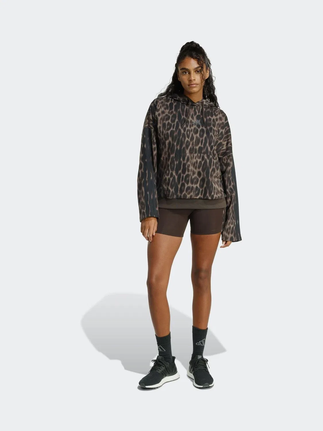 Худи с капюшоном, леопардовый принт, Seasonal Essentials adidas, Animal — фото 3