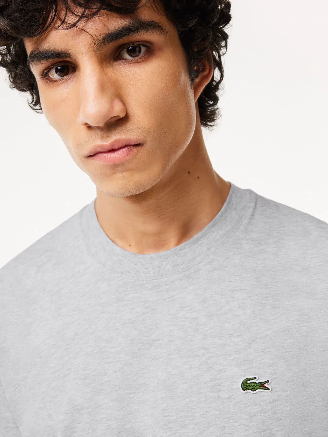Lacoste Серая хлопковая футболка свободного кроя средней плотности из джерси — фото 2
