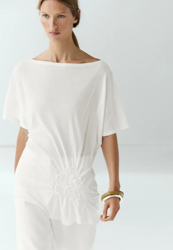Футболка с асимметричным кроем, 100% хлопок, Asymmetric top with embroidered detail, Massimo Dutti, белый
